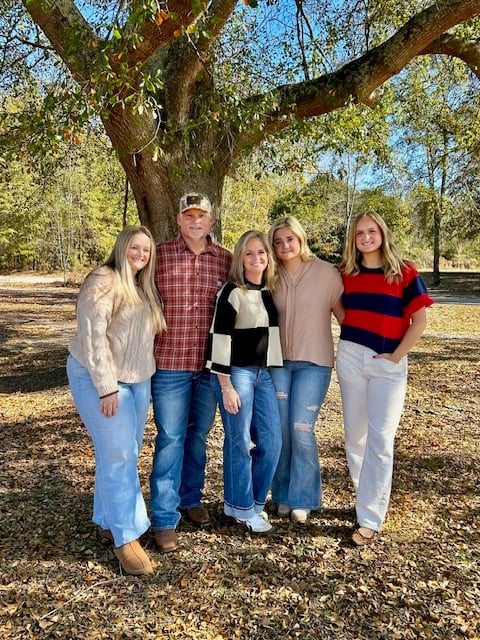 Triple T Critical Power Services-family3